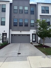 Building Photo - 1108 Kiernan Grove Ln