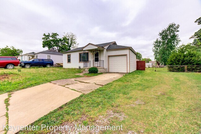 Building Photo - 2 br, 1 bath House - 1416 N Trenton Ave
