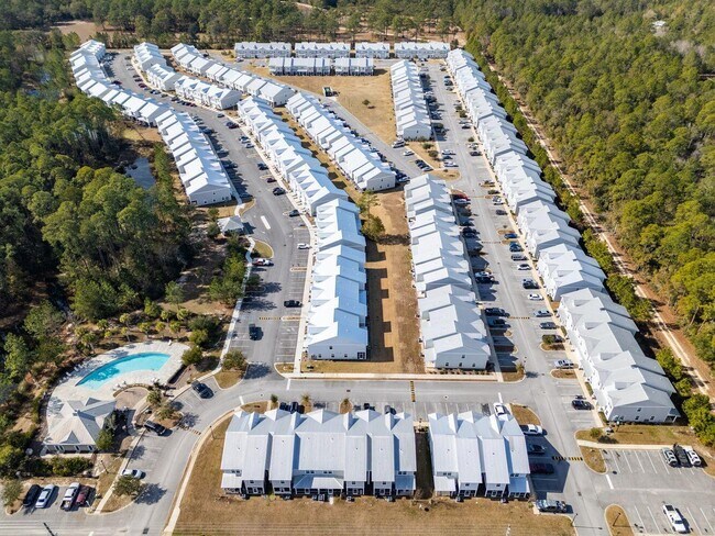 Building Photo - 90 Date Palm Ln