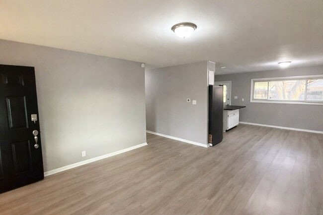 Building Photo - 7330 E 34th Pl