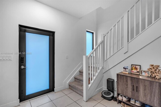 Building Photo - 4450 NW 83rd Pkwy