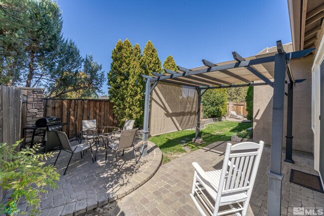 Building Photo - 10577 Eagle Falls Way