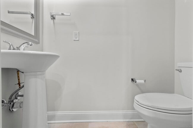 Building Photo - 234 Greene St