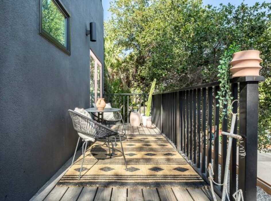 Private Deck - 5025 College View Ave