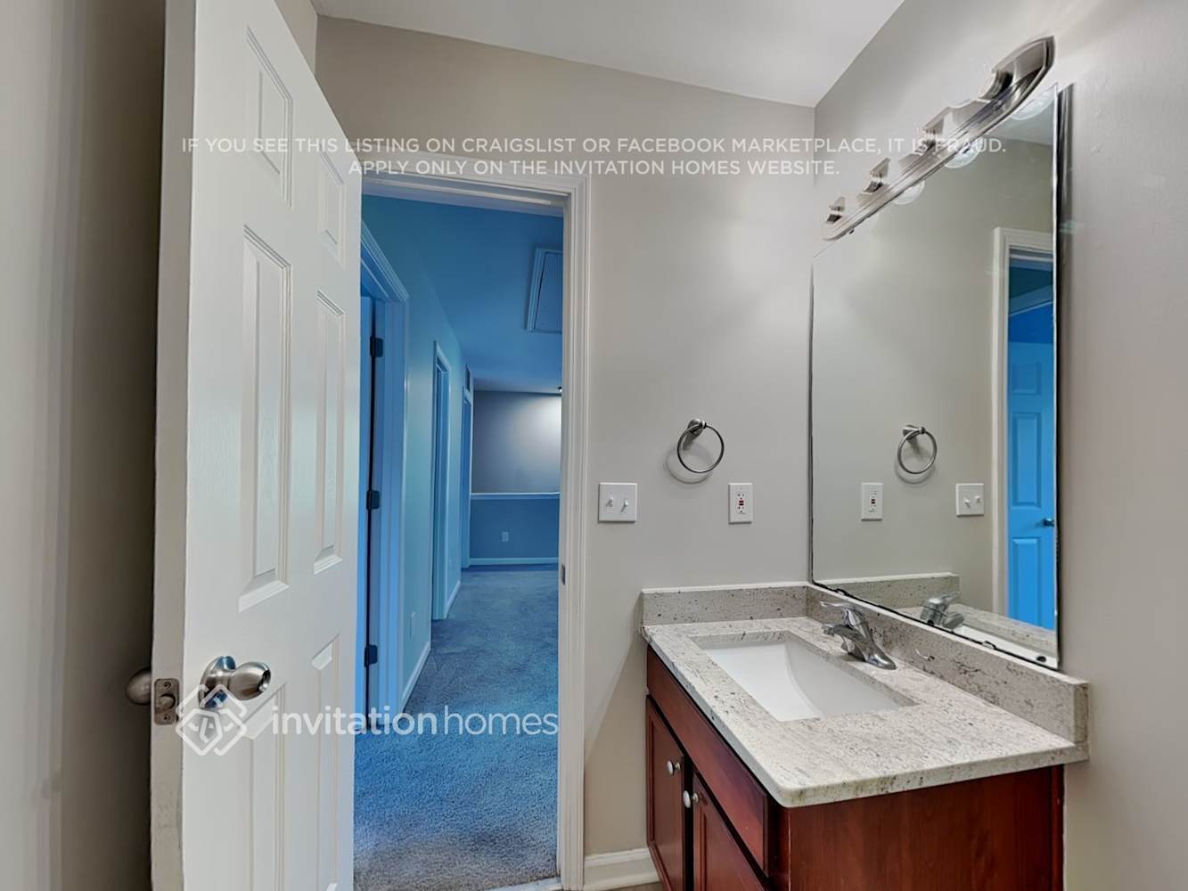 Building Photo - 4 Duck Pond Ct