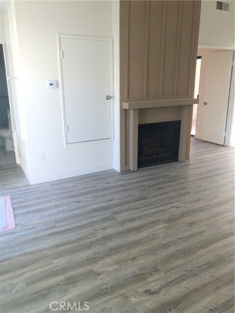 Building Photo - 15731 La Subida Dr