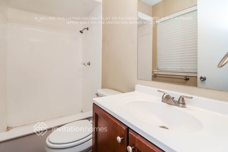 Building Photo - 6065 Dunson Ct