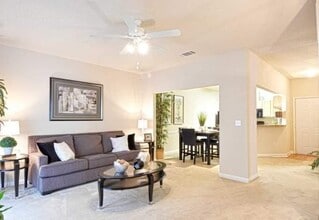 Building Photo - 1 bedroom in Houston TX 77095