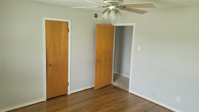 Building Photo - 630 Woodacre Dr