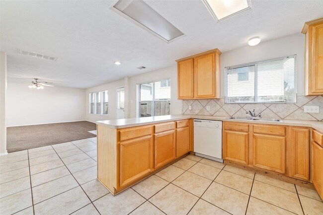 Building Photo - 12615 Egret Hill Ct