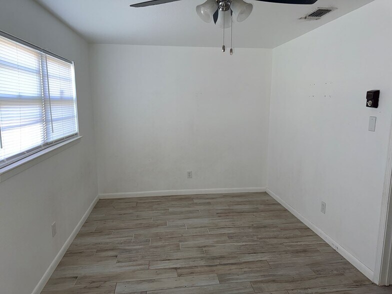 Building Photo - 3808 Boulder Ave