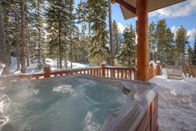 Building Photo - 12 Lower Mountain Home Road