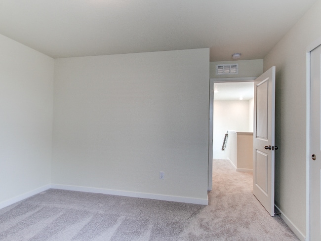 Building Photo - 678 176th Ave