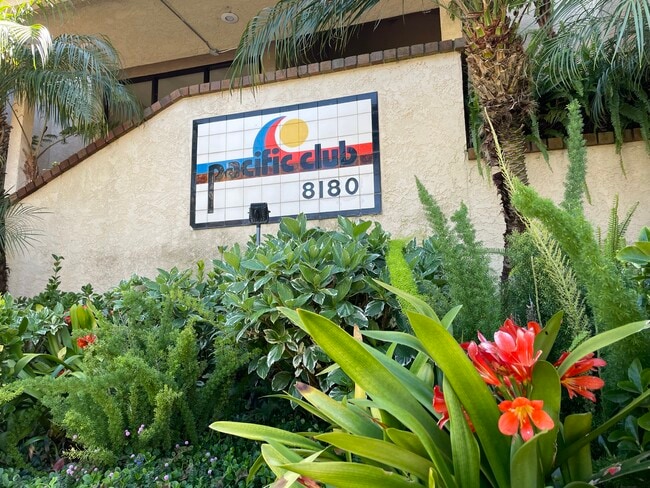Pacific Club Entrance - 8180 Manitoba St