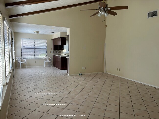 Building Photo - 2511 Williams Grant