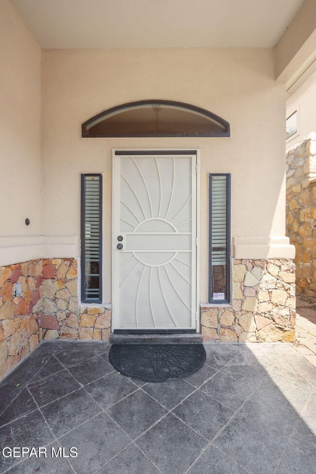 Building Photo - 5717 Caprock Ct