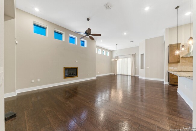 Building Photo - 6705 Abarth Ln