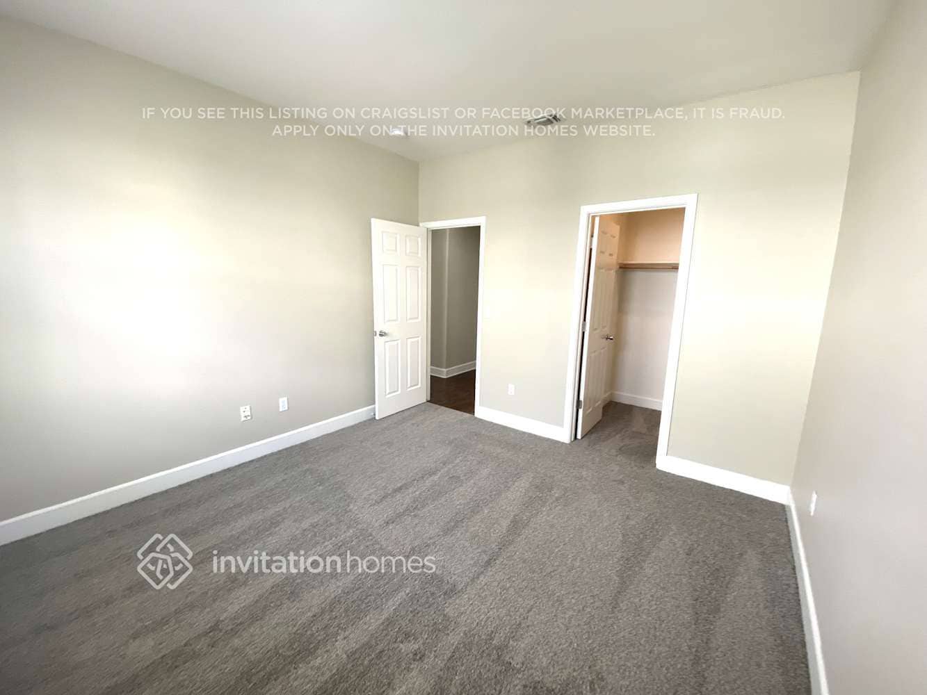 Building Photo - 465 Lexington Dr