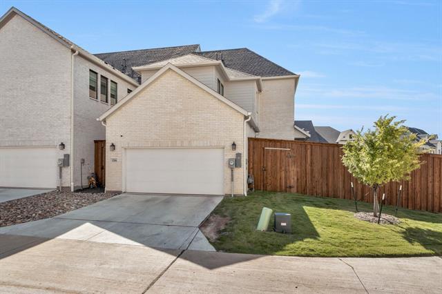Building Photo - 12106 Dahlia Bay Dr