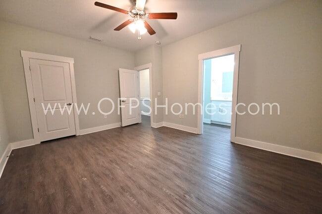 Building Photo - 312 N Sand Palm Rd