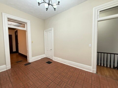 Building Photo - 2410 Ashland Ave