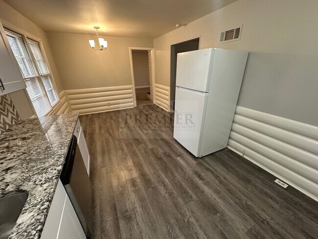 Building Photo - 10100 Blue Ridge Blvd