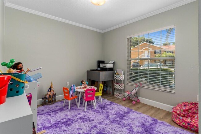 Building Photo - 4450 E Windmill Dr