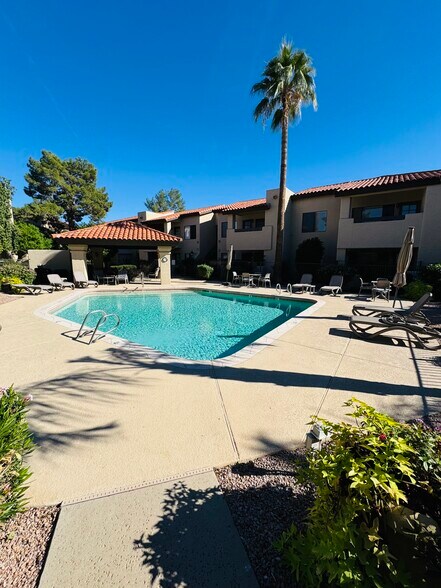 Primary Photo - 7008 E Gold Dust Ave