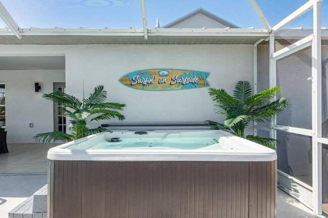 Building Photo - 2211 Surfside Blvd