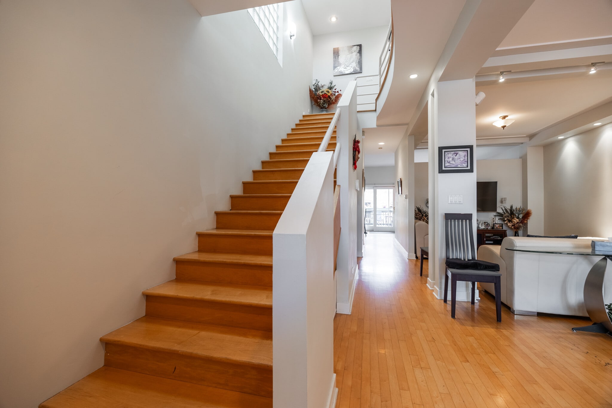 Building Photo - 1723 N Wood St