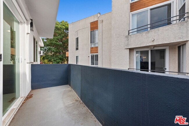 Building Photo - 3707 S Canfield Ave