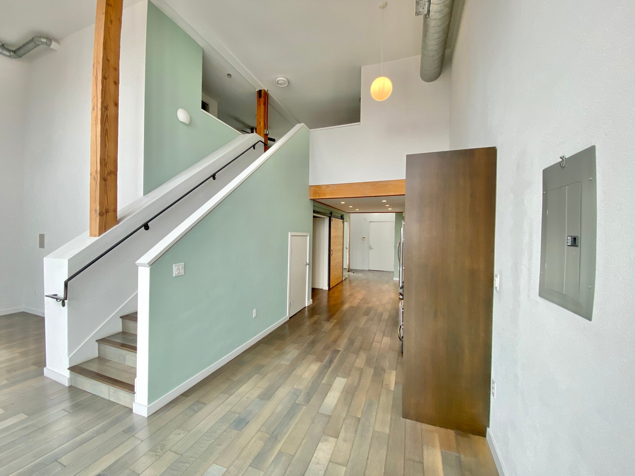 Building Photo - 4215 Glencoe Ave