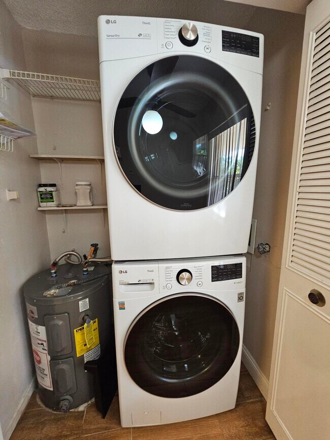 Building Photo - 7431 NW 1st St