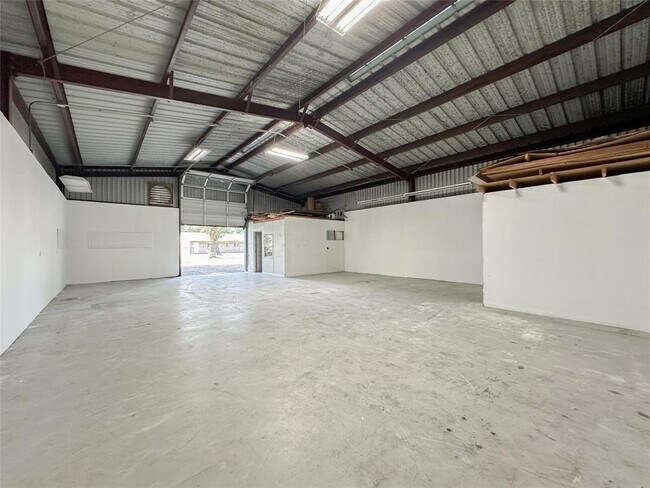 Building Photo - 11418 Cypress North Houston Rd