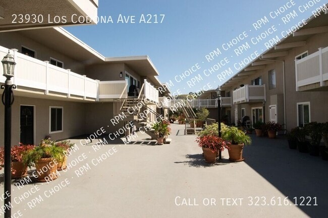 Building Photo - 23930 Los Codona Ave