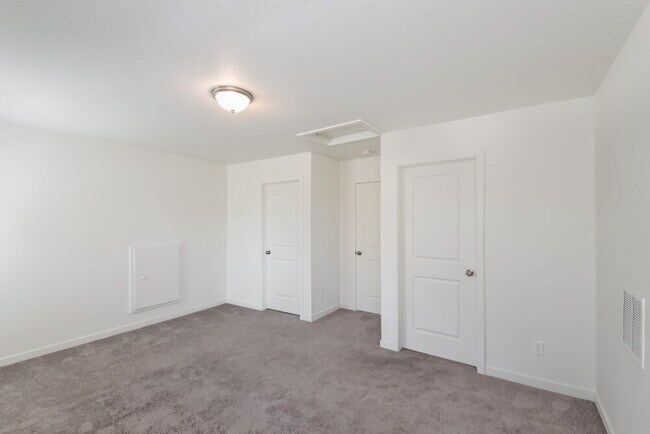 Building Photo - 18572 47th Dr