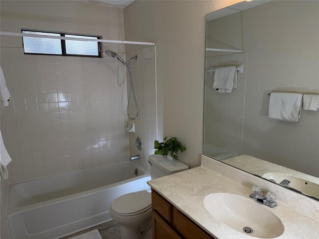 Building Photo - 4519 Keota Dr