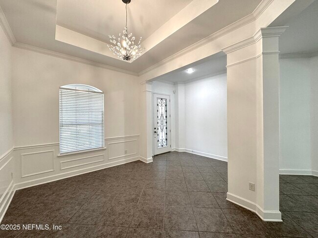 Building Photo - 559 Majestic Eagle Dr