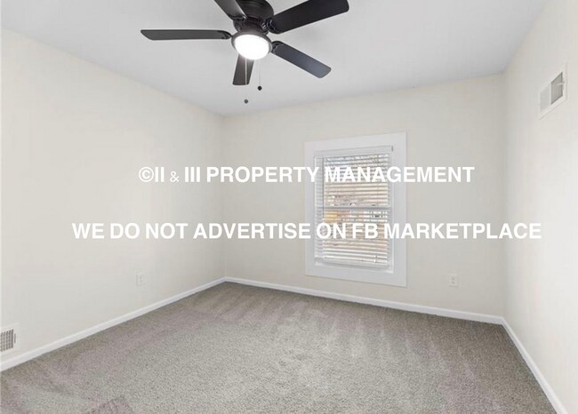 Building Photo - 1421 E Stagecoach Dr