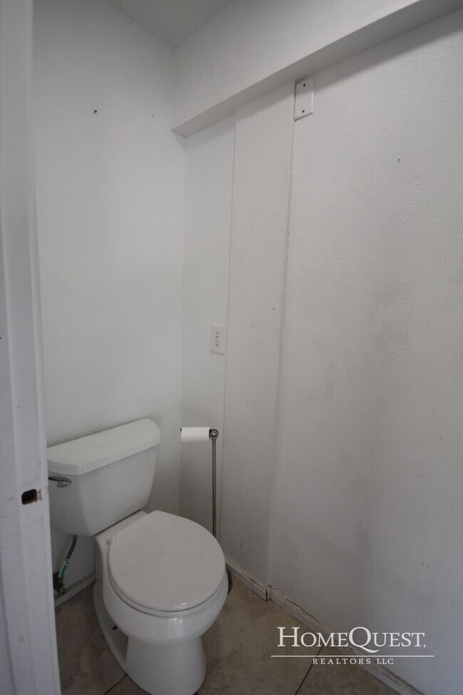 Building Photo - Large 4BR/2.5BA Home with a View!  $3600/mo