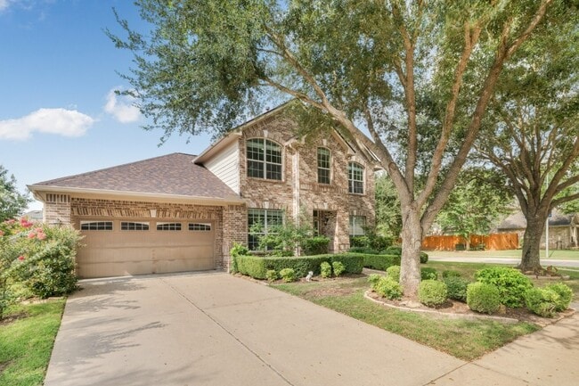 Building Photo - 6819 Lavington Way