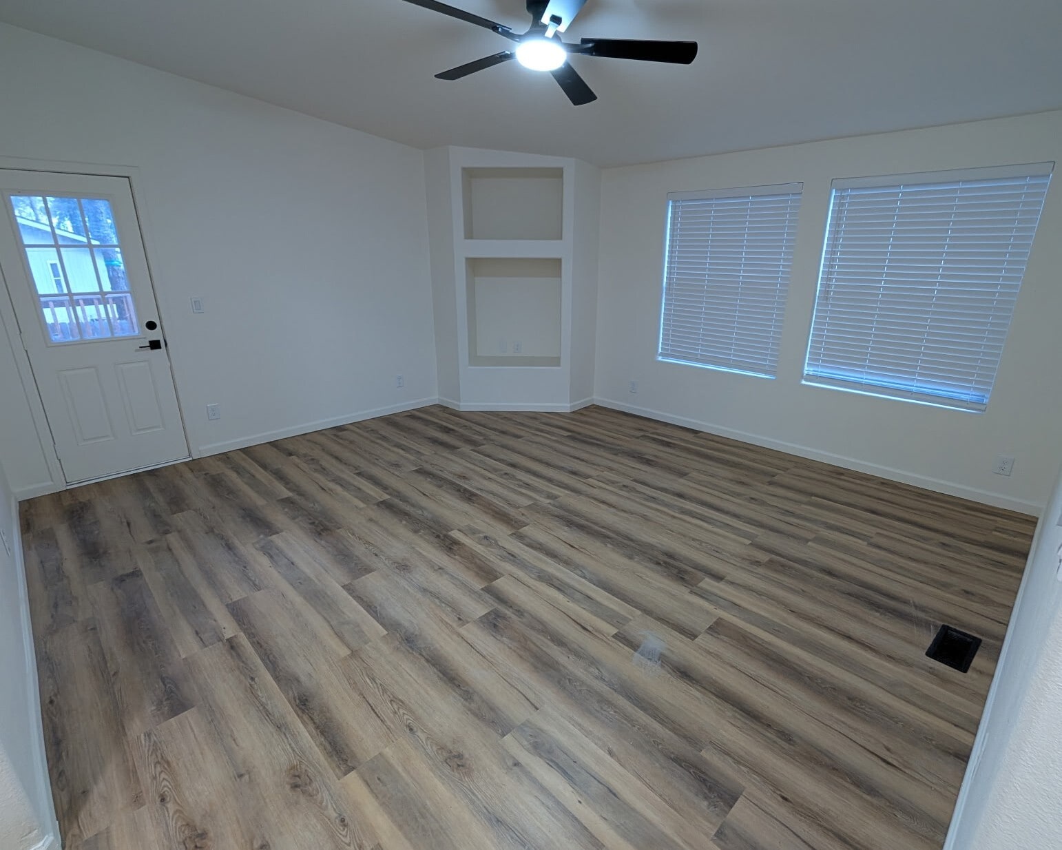 Family Room - 2491 W Rock Island Ave