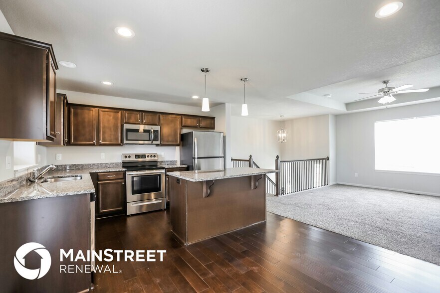 Building Photo - 210 Elissa Dr