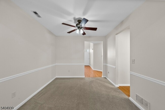 Building Photo - 30 Hoover Ave