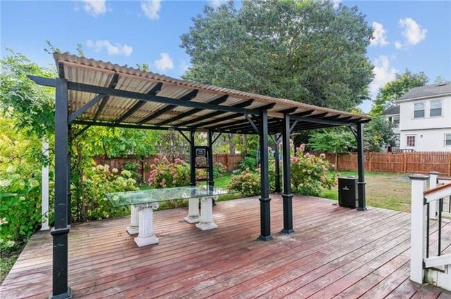 Building Photo - 45-47 Clym Street