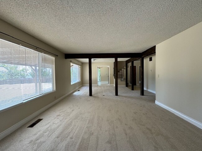 Building Photo - Coming Soon! Incredible 4-Bedroom Home in ...