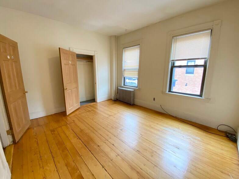 Building Photo - 1500 Tremont St