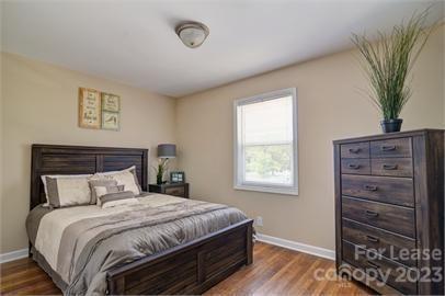 Building Photo - 1311 Sims Cir