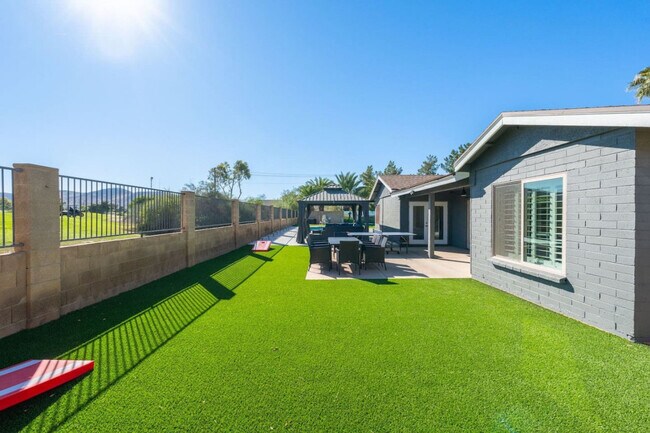 Building Photo - 14615 N 22nd Ln