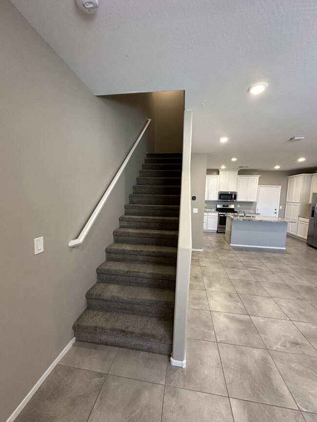 Building Photo - 8728 Giant Causeway Ave